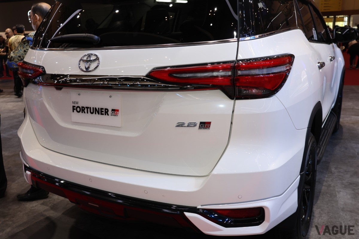 トヨタ「フォーチュナーGRスポーツ」