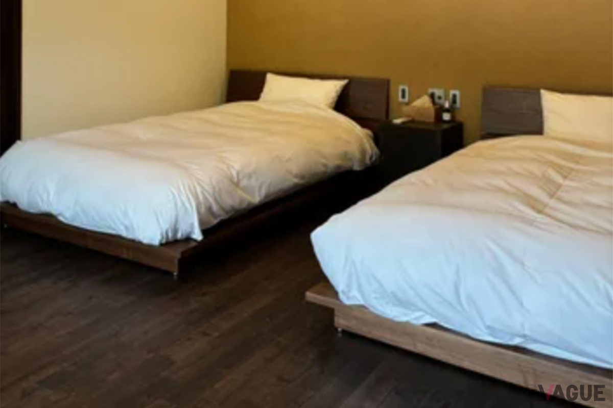 部屋のタイプは、ベッドが2台ある洋室が1つ、和室が2つ