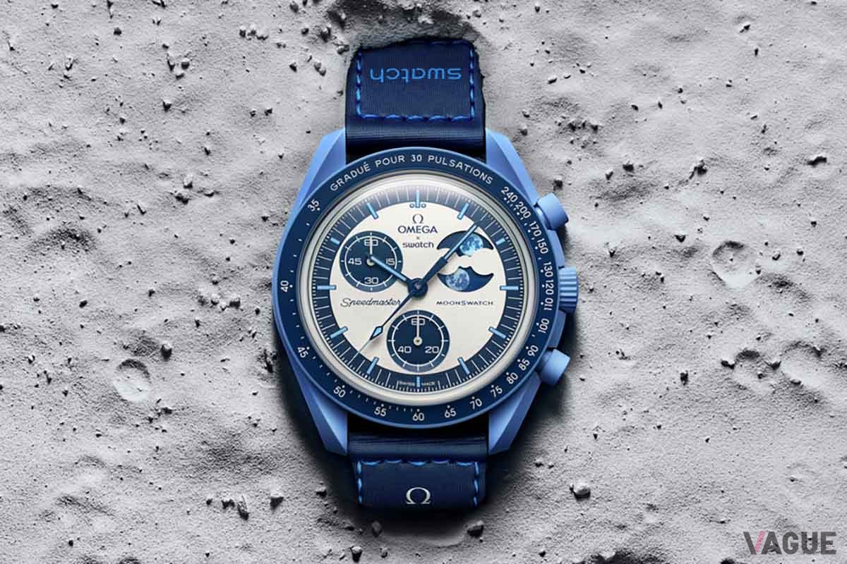 ブルームーンを記念したオメガ×スウォッチによるムーンスウォッチ「MISSION TO THE SUPER BLUE MOONPHASE  SO33N700」。ムーンフェイズも搭載