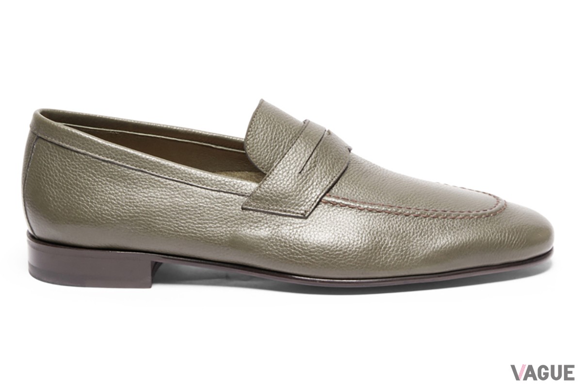 FOLD AWAY LOAFER」はVIRESCENT（グリーン）、RUST（ブラウン）で展開
