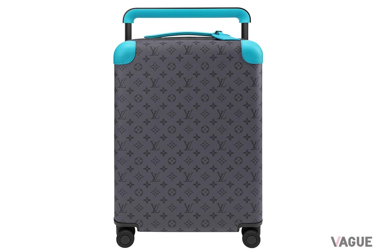ターコイズカラーのレザーのトリミングで鮮やかなアクセントを効かせた｢ホライゾン 55｣