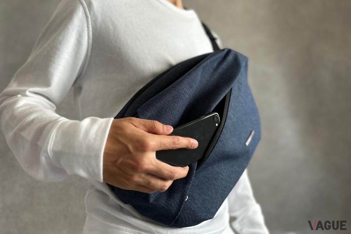 タブレット、ドリンク、スマホの専用ポケット