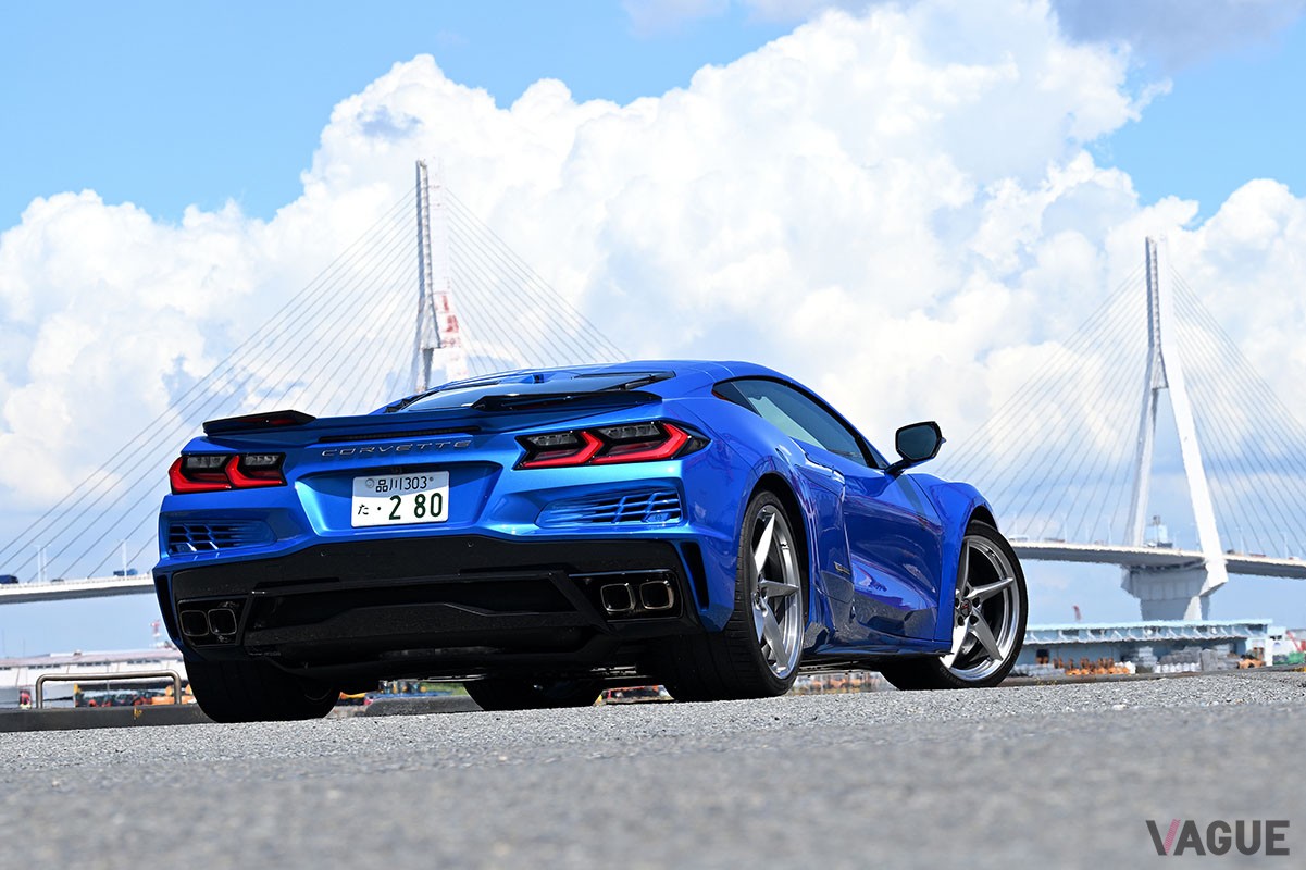 シボレー新型「コルベットE-Ray」