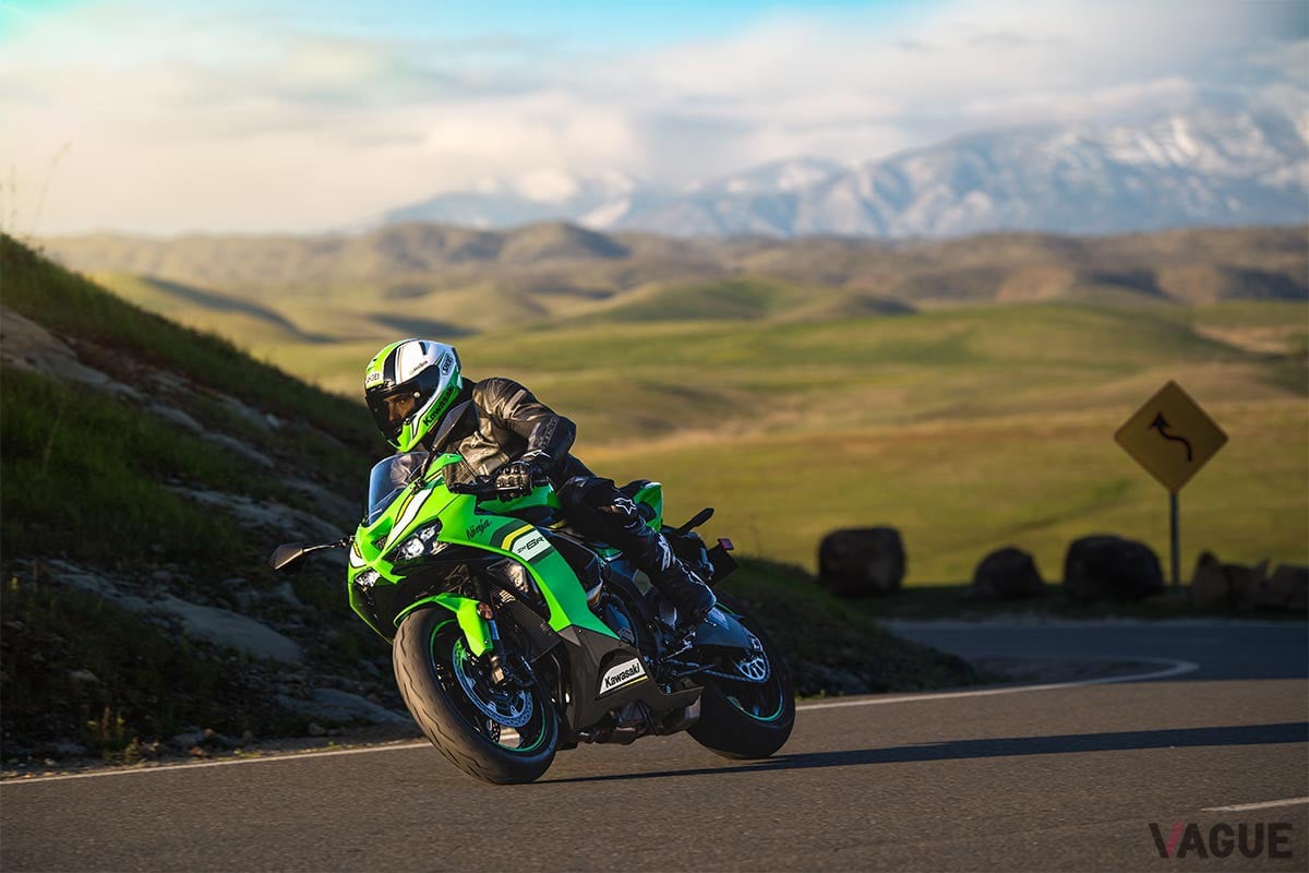 カワサキ「Ninja ZX-6R KRTエディション」の2025年モデル