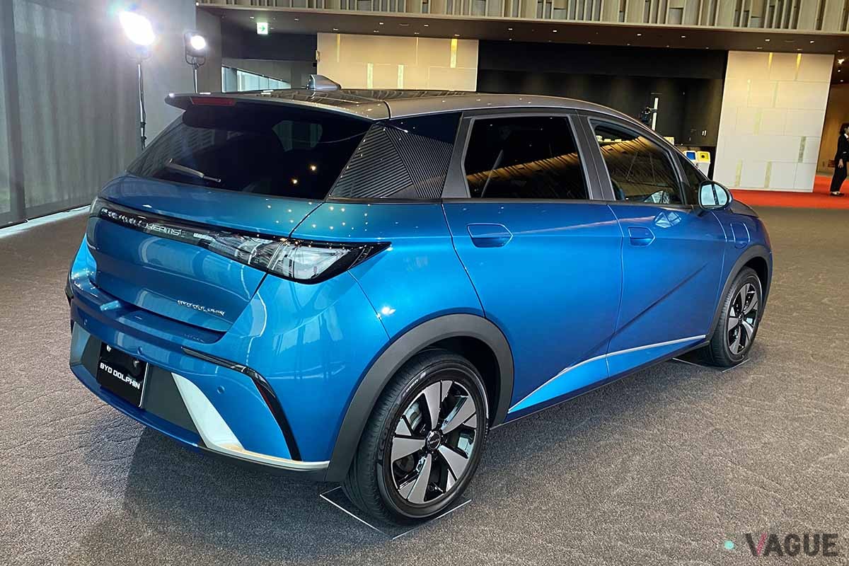 BYD新型「ドルフィン」の発表会の様子