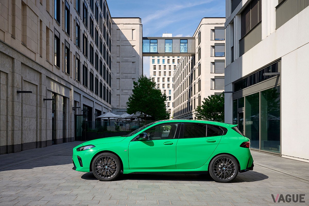 BMW新型「M135i xDrive」