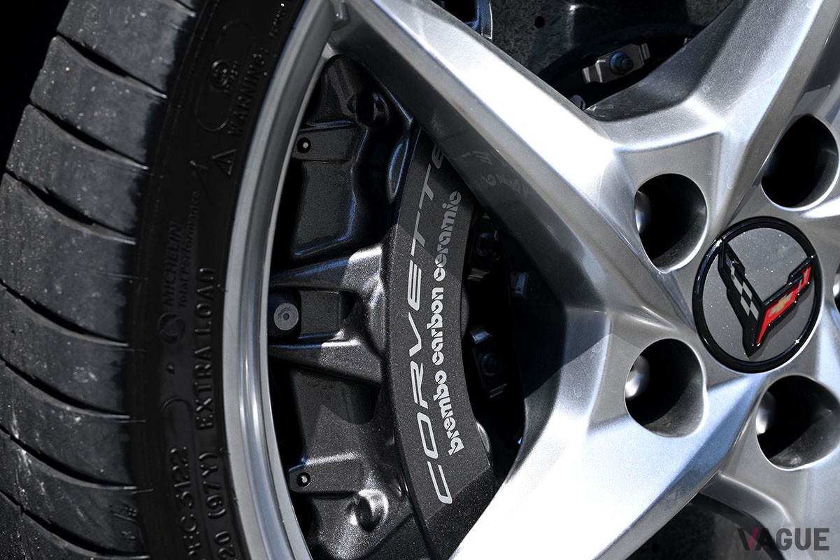 シボレー新型「コルベットE-Ray」