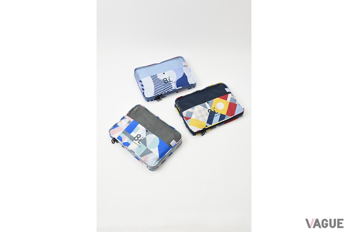 ファスナー式の圧縮機能で、かさばる荷物もすっきりパッキング