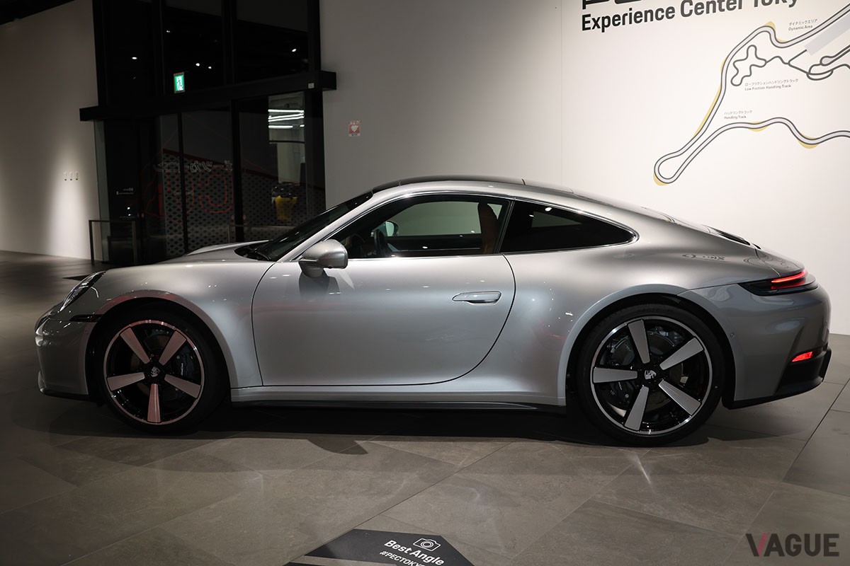 初開催となった「Night Misson 911」で日本初公開されたポルシェ新型「911カレラ」