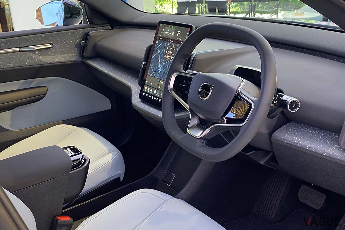 ボルボのEV新型「XC30」のインテリア