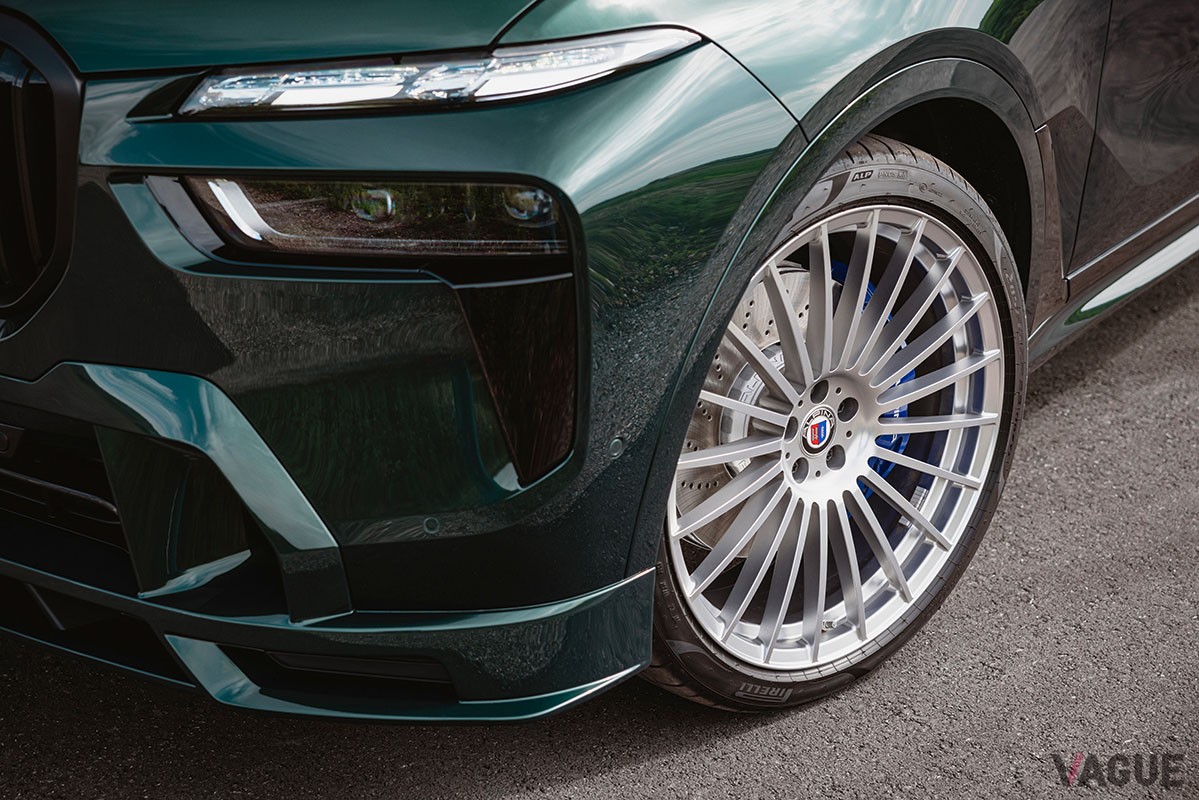 BMWアルピナ「XB7マヌファクトゥーア」の2025年モデル