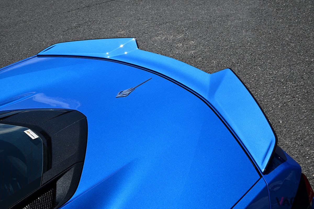 シボレー新型「コルベットE-Ray」
