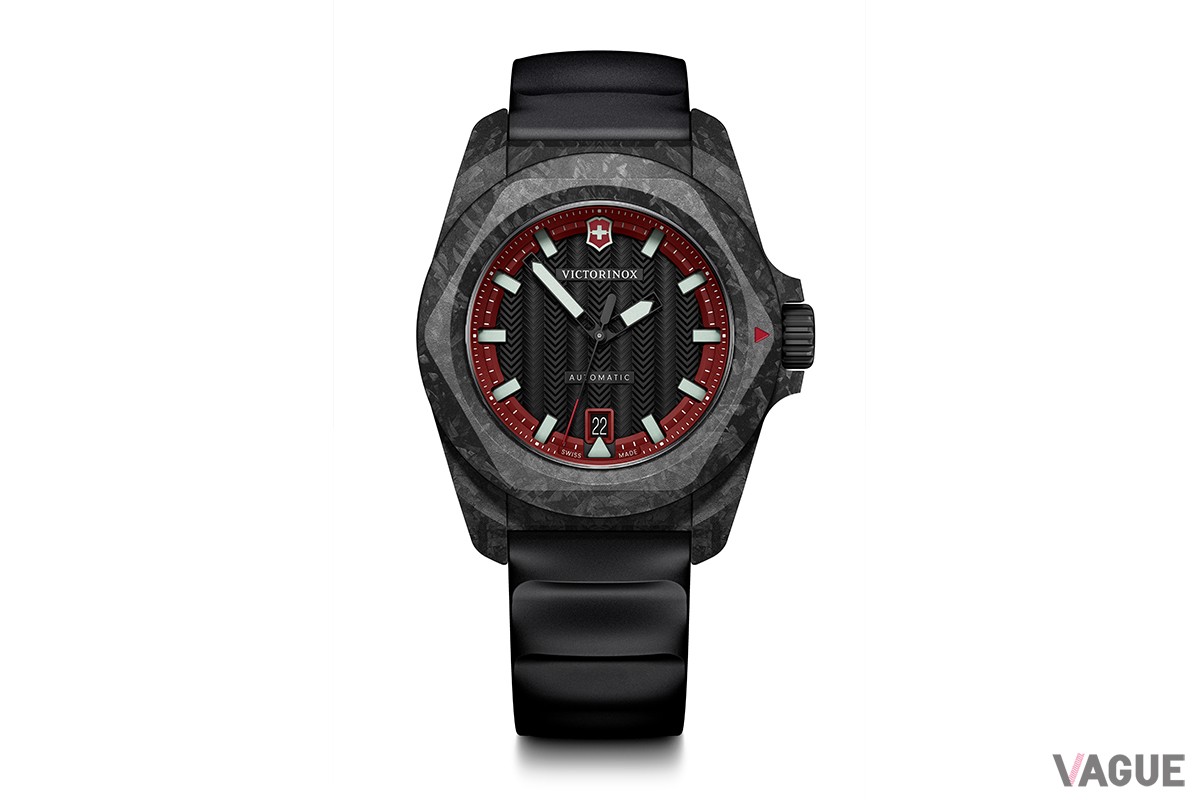 製品名：イノックス オートマチック（I.N.O.X. Automatic）、 商品番号: 242024.1、価格：18万1500円（マルチツール付属）