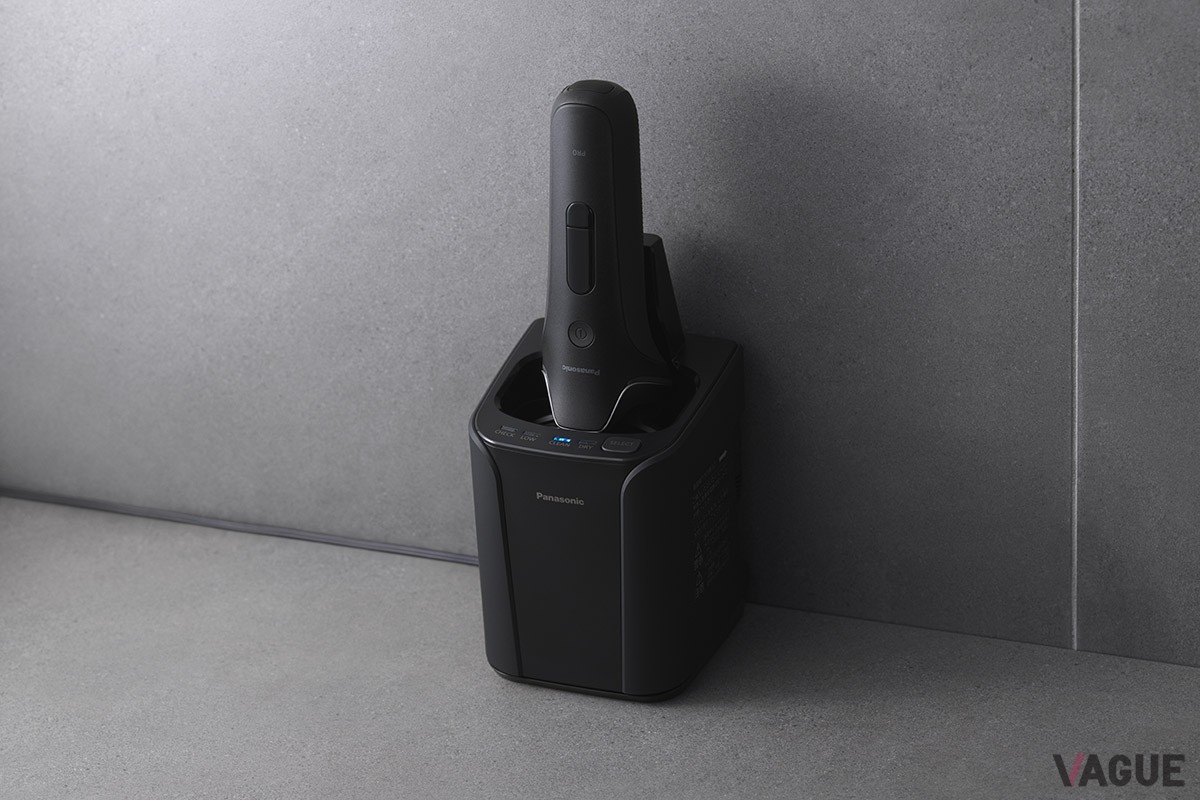 専用充電器