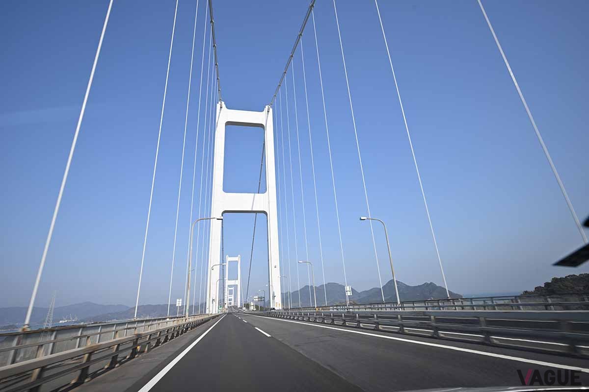 本州から四国には本四架橋を通らなければならないが、そちらは別料金となる