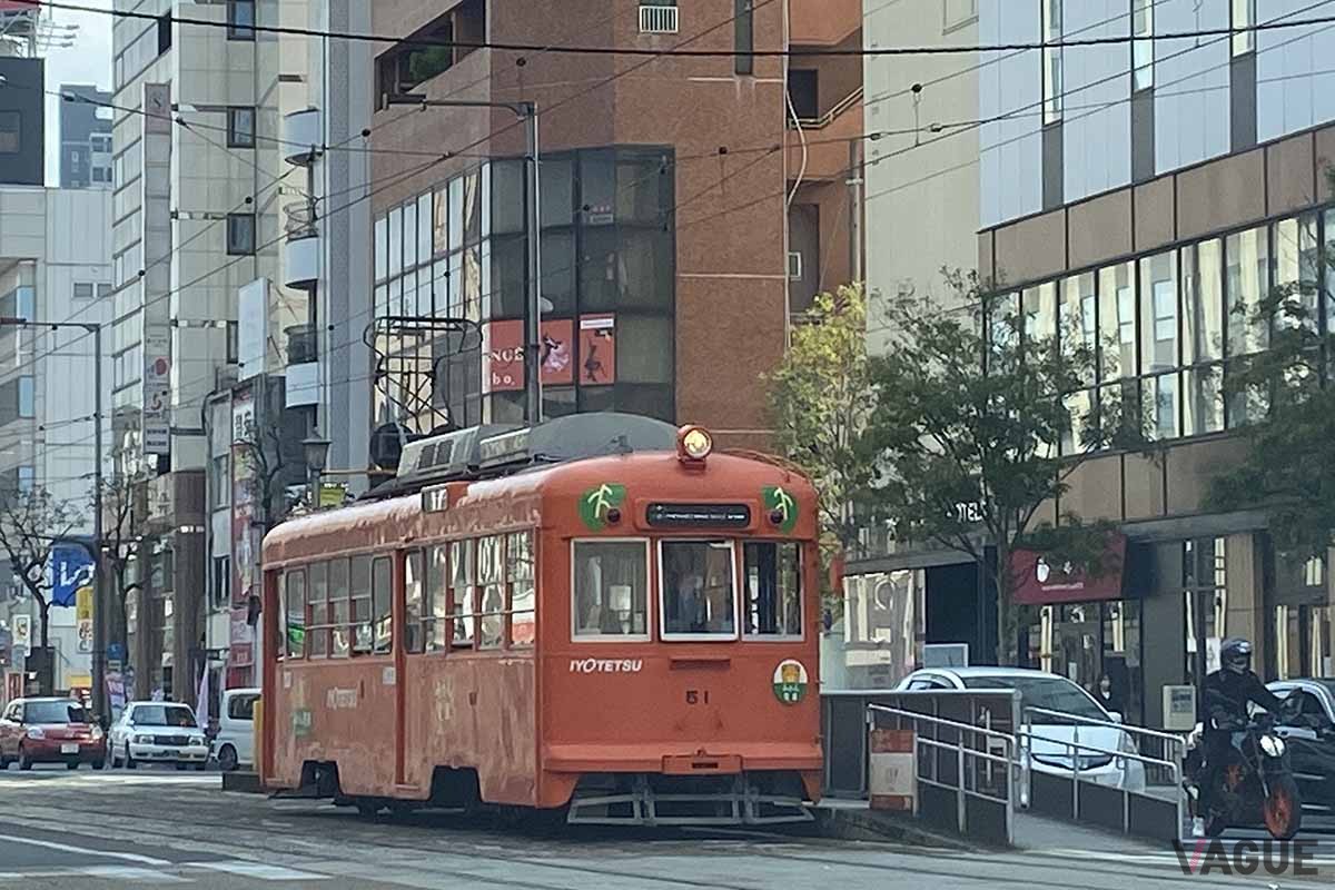 愛媛県松山市は路面電車が走っている