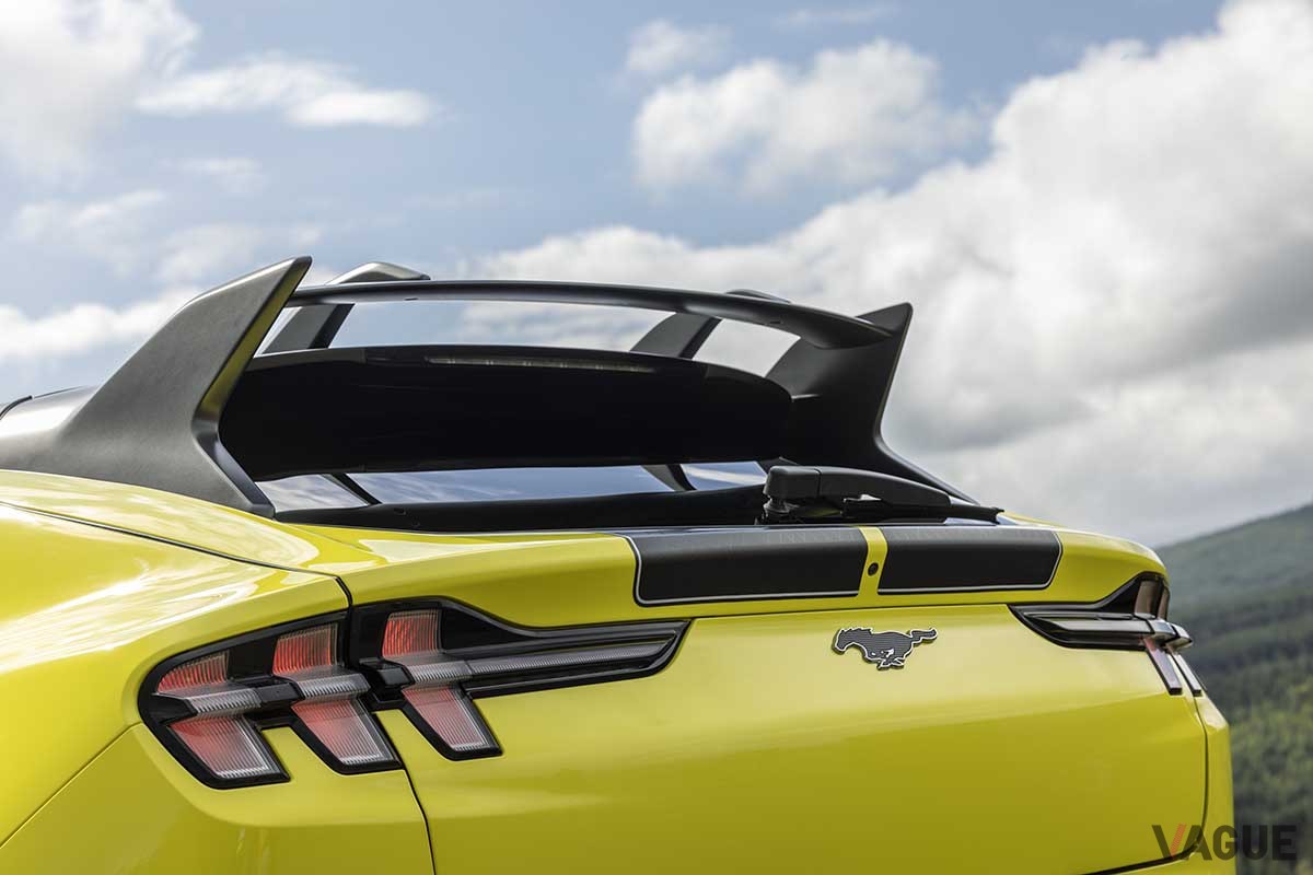 フォード新型「マスタング マッハEラリー」