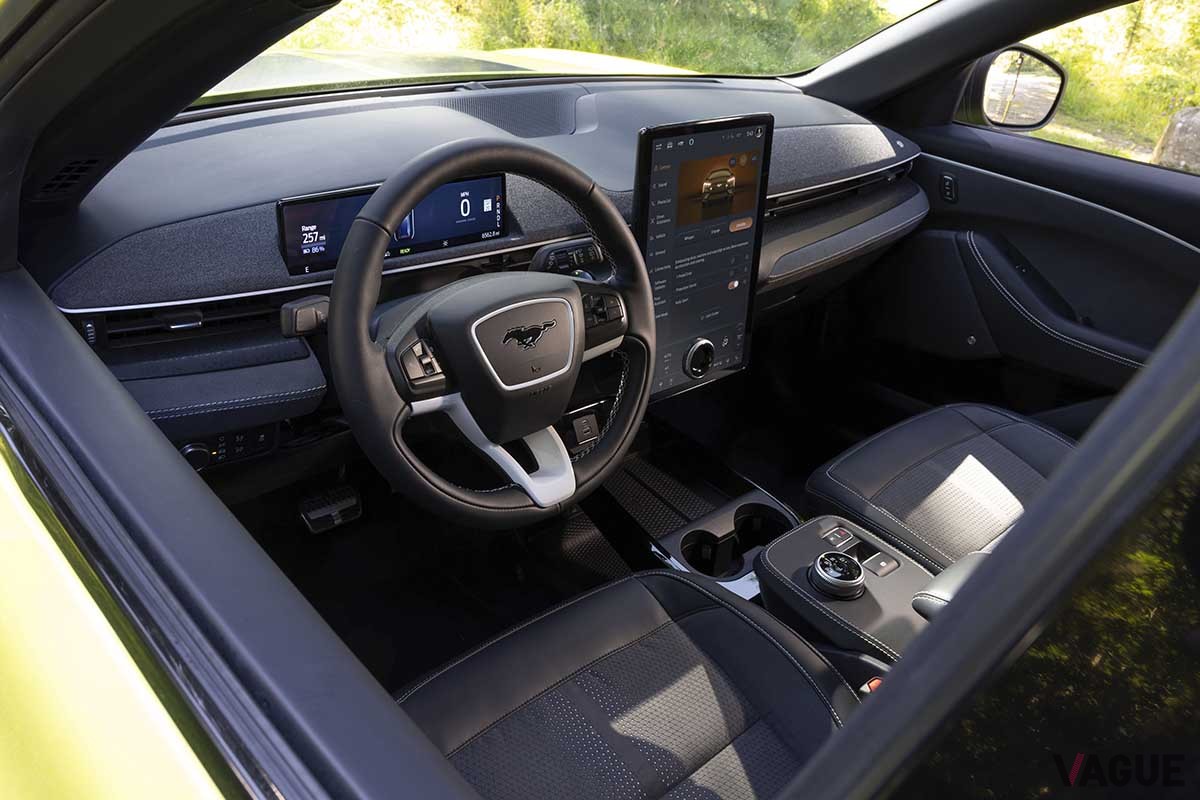 フォード新型「マスタング マッハEラリー」のインテリア