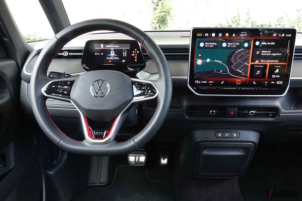 VWの電気自動車ミニバン「ID.バズGTX」のインテリア