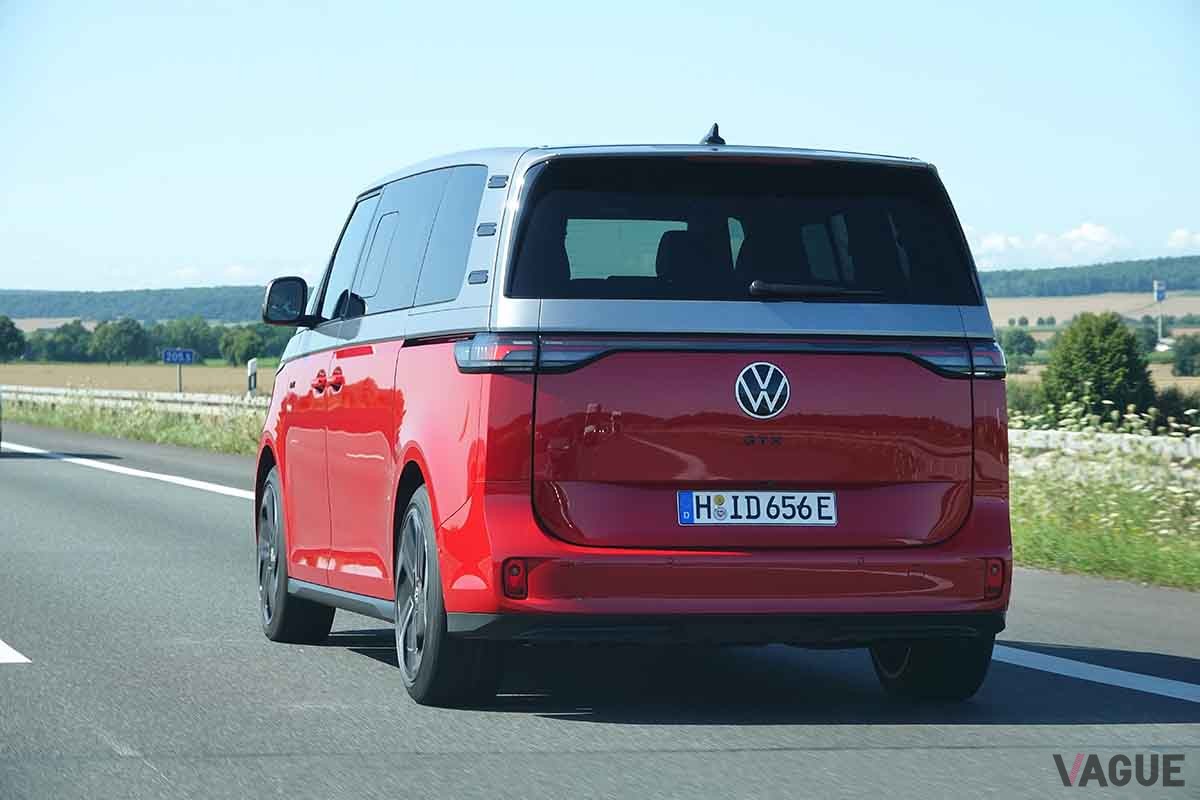 VWの電気自動車ミニバン「ID.バズGTX」