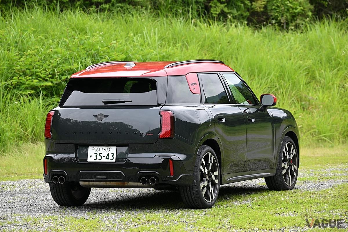 新型「ミニ・カントリーマン ジョン・クーパー・ワークス（JCW）」