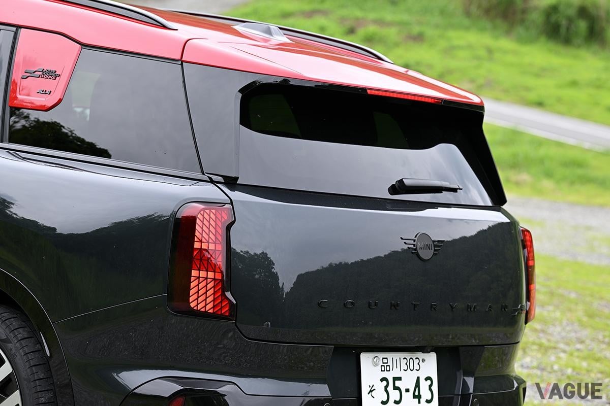 新型「ミニ・カントリーマン ジョン・クーパー・ワークス（JCW）」