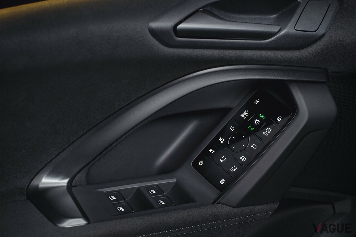 世界初公開されたアウディ新型「Q5」のインテリア