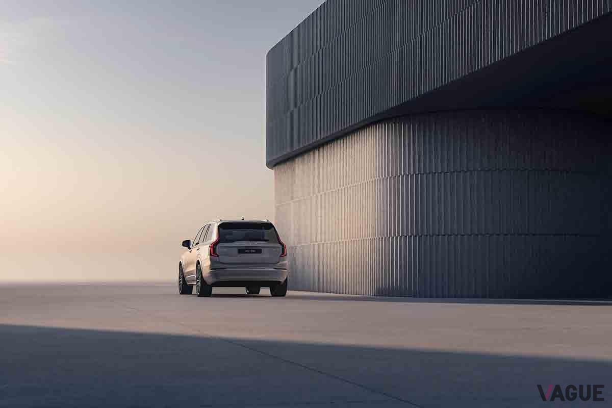 まもなく日本上陸する予定のボルボ改良新型「XC90」