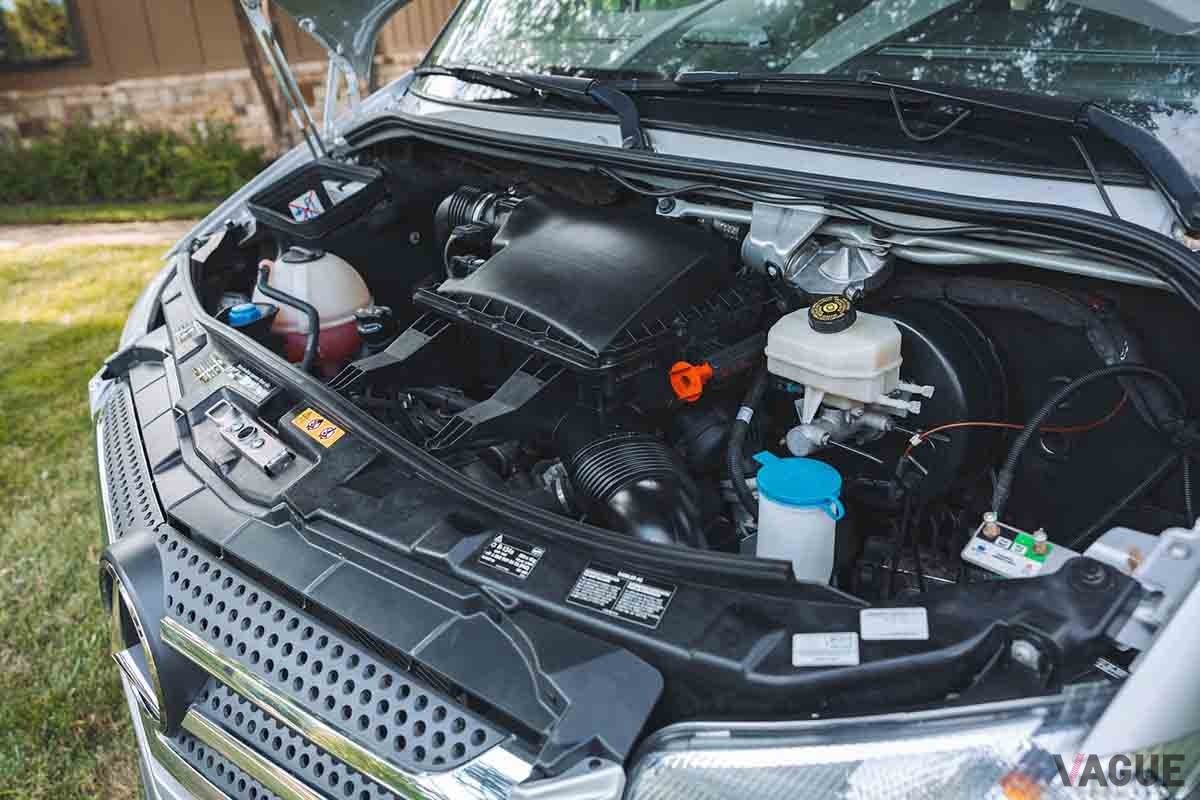 米国オークションに登場した2018年式「スプリンターエアストリーム インターステート」のエンジン