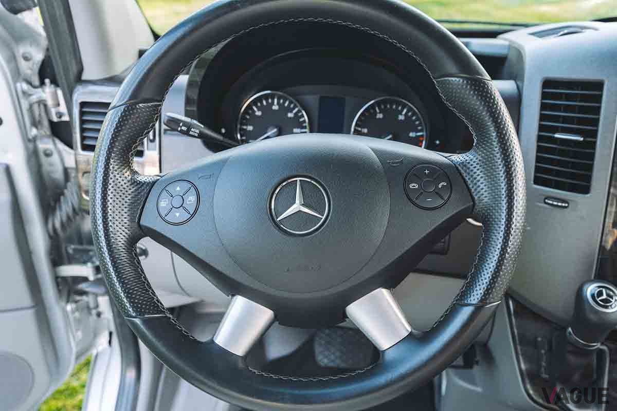 米国オークションに登場した2018年式「スプリンターエアストリーム インターステート」のインテリア