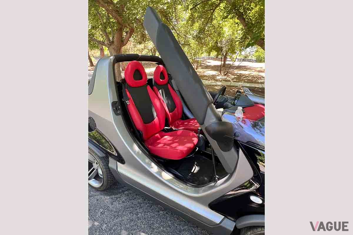 米国のオークションに登場した2002年式スマート「クロスブレード」