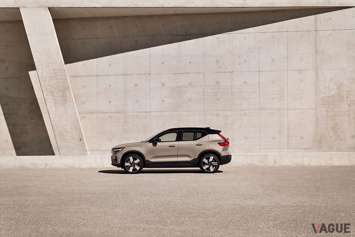ボルボ「EX40」。従来の「XC40リチャージ」から車名が変更された