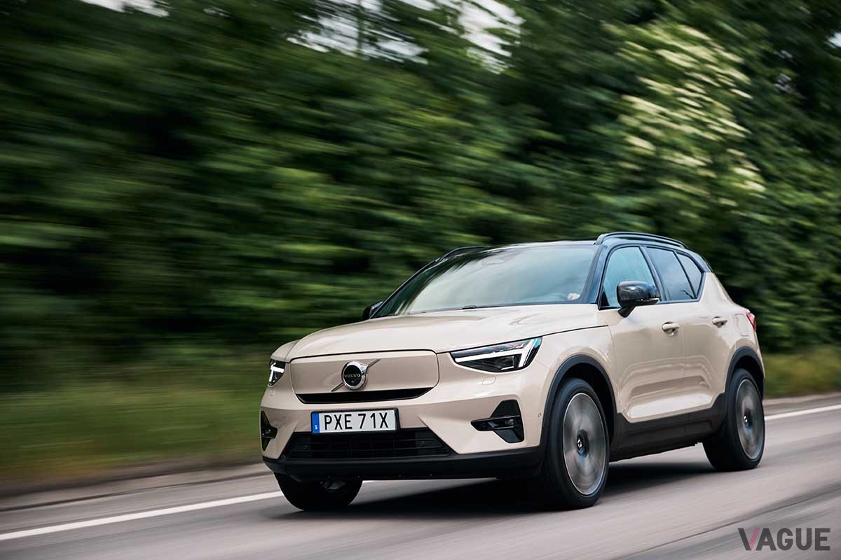 ボルボ「EX40」。従来の「XC40リチャージ」から車名が変更された