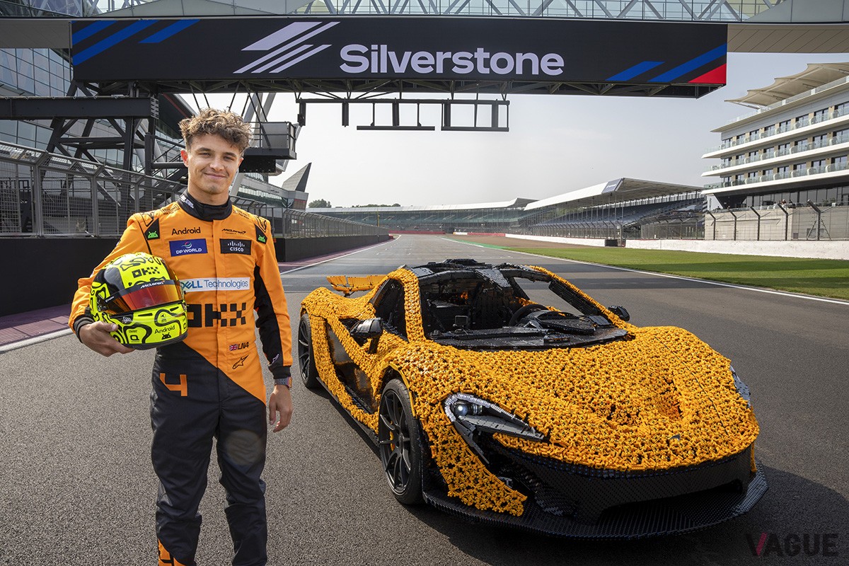 レゴで制作されたマクラーレン「P1」。シルバーストーン・サーキットを実際に走行した