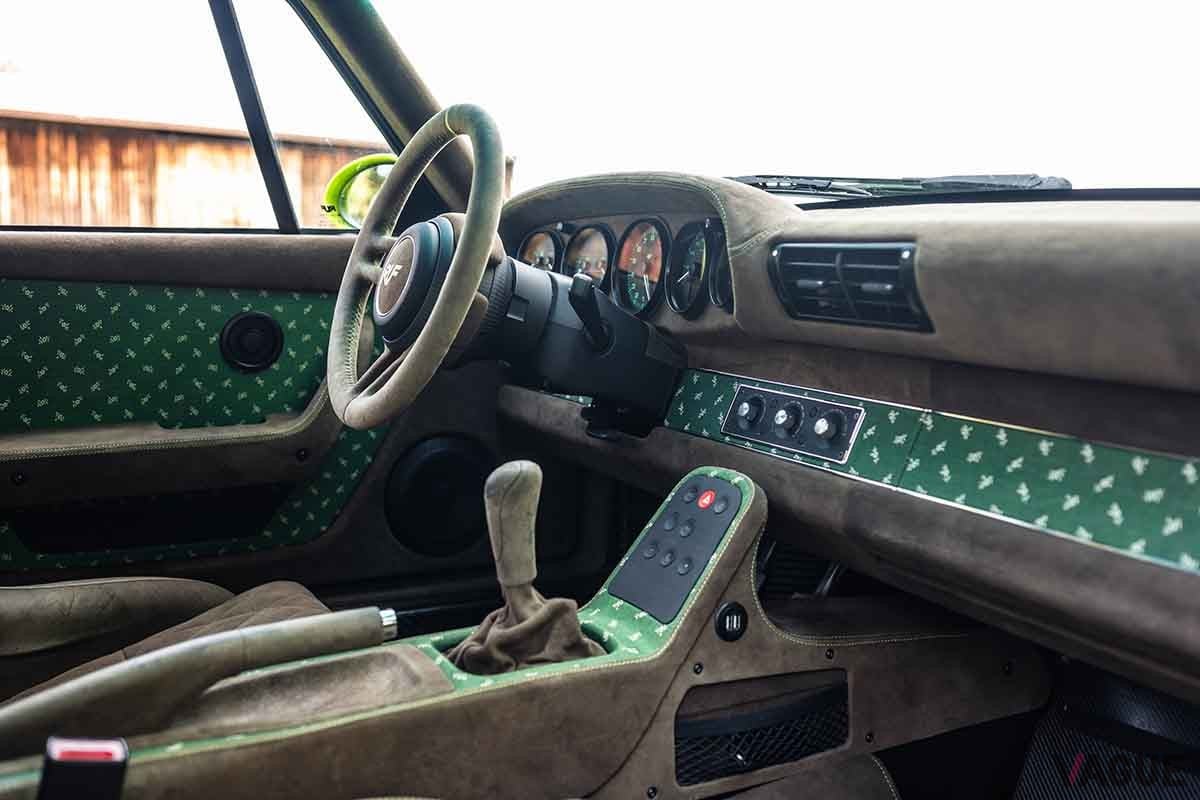 オークションに登場した2022年式RUF「SCR」Maximilian Vogl ©2023 Courtesy of RM Sotheby's