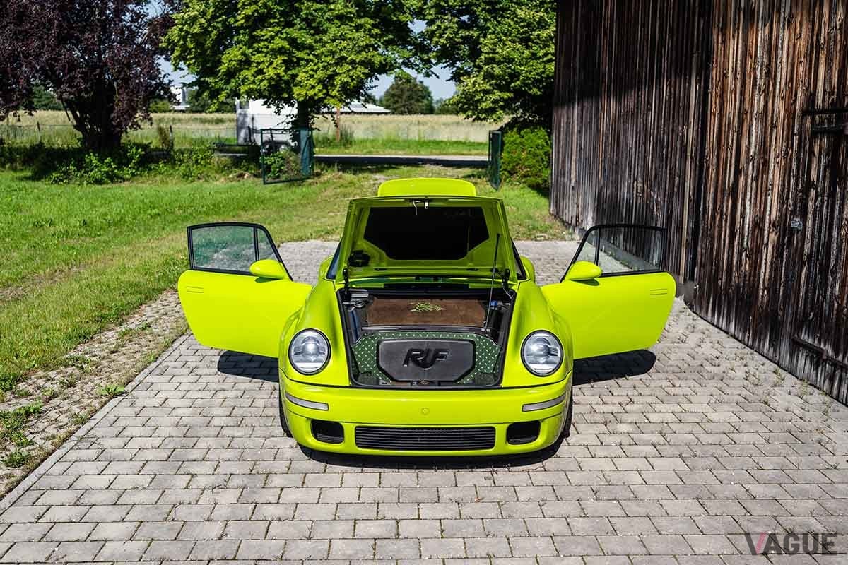 オークションに登場した2022年式RUF「SCR」Maximilian Vogl ©2023 Courtesy of RM Sotheby's