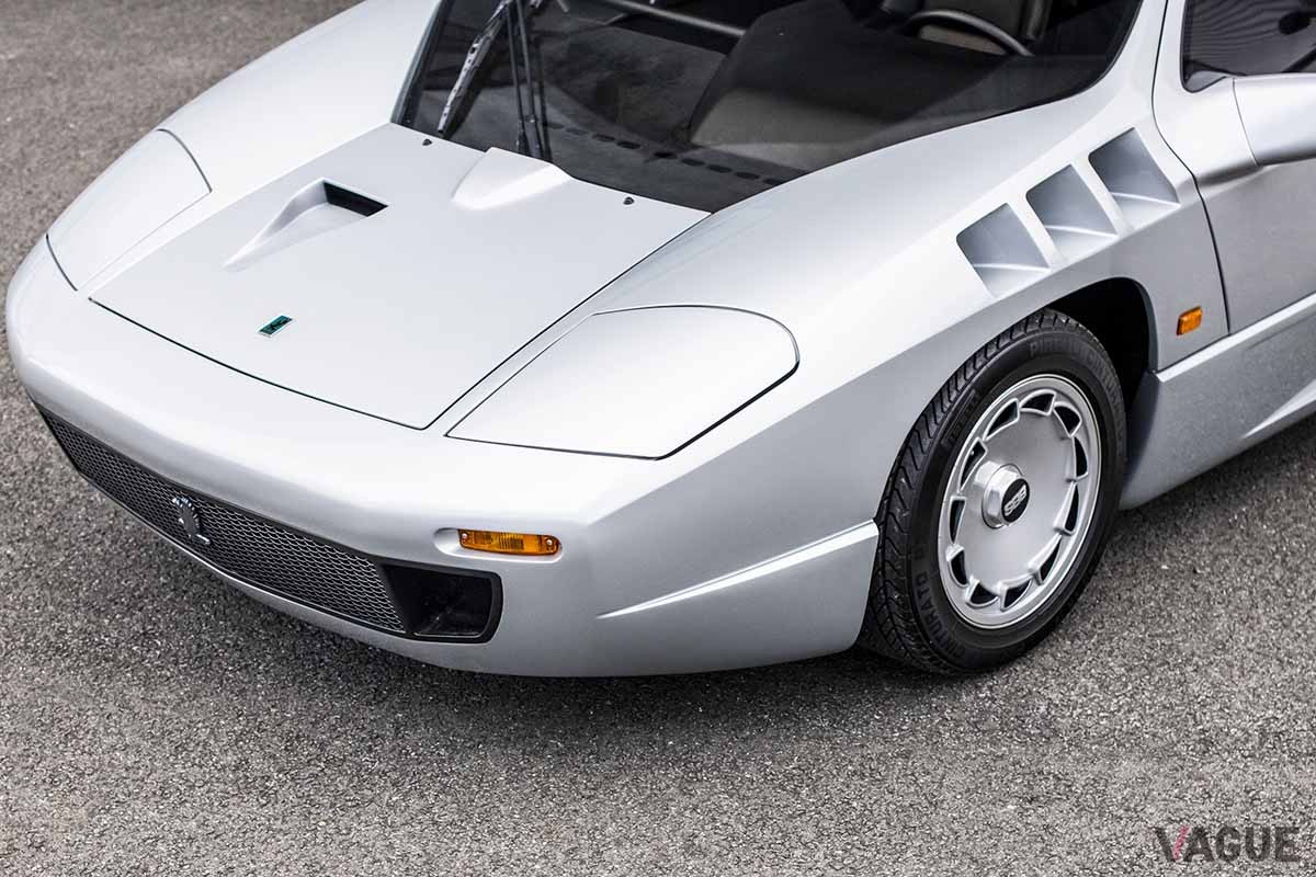オークションに登場した1991年製イズデラ「インペレーター108iシリーズII」Remi Dargegen ©2024 Courtesy of RM Sotheby's