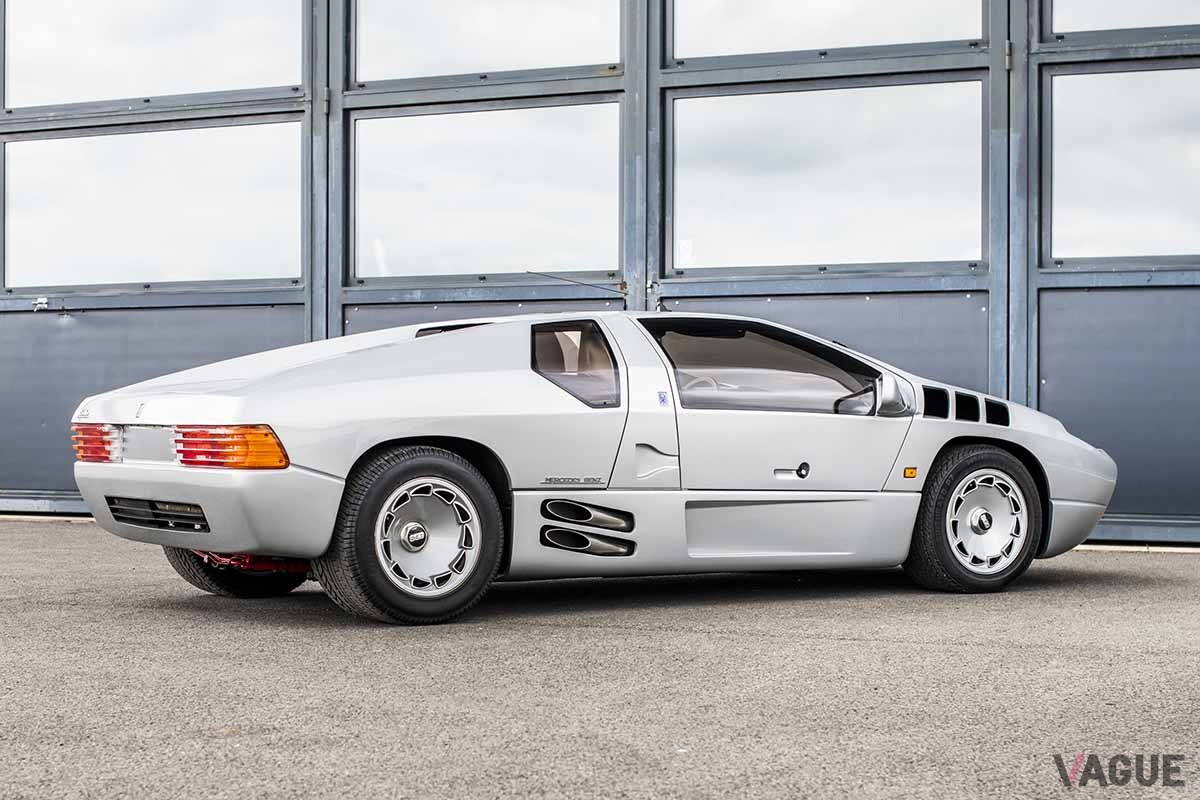 オークションに登場した1991年製イズデラ「インペレーター108iシリーズII」Remi Dargegen ©2024 Courtesy of RM Sotheby's