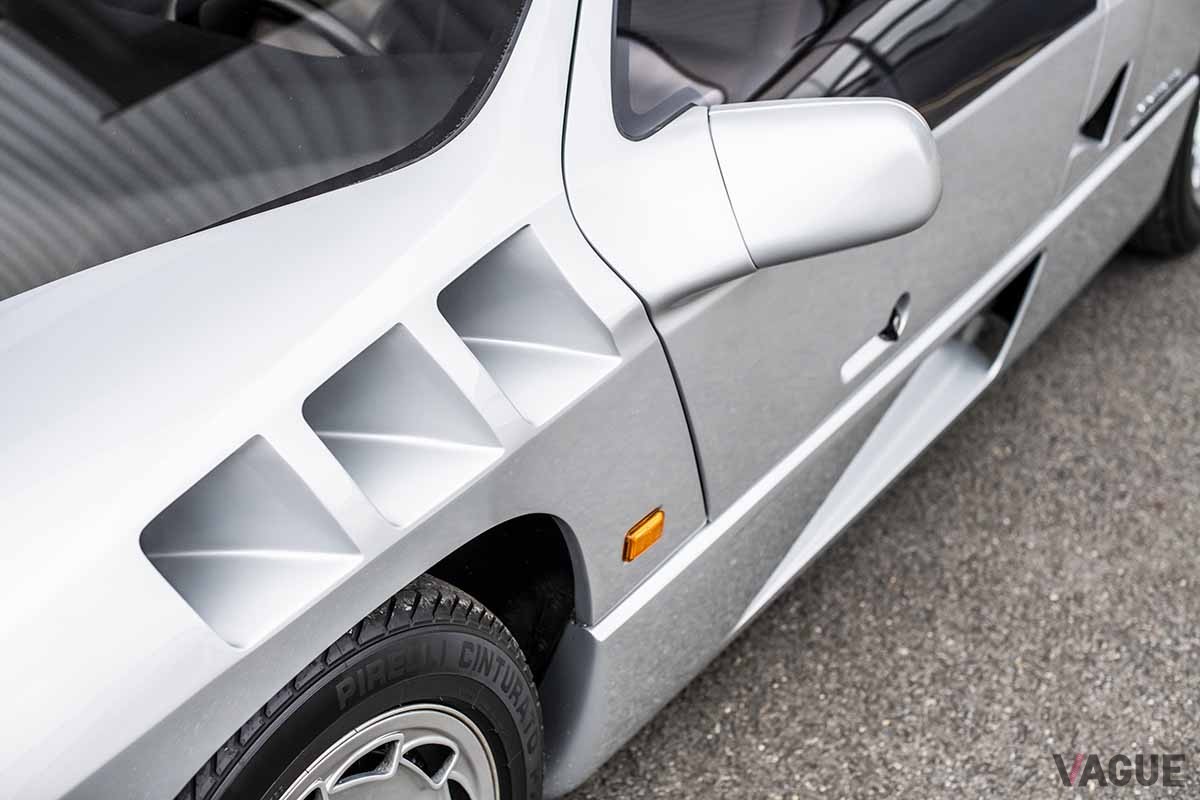 オークションに登場した1991年製イズデラ「インペレーター108iシリーズII」Remi Dargegen ©2024 Courtesy of RM Sotheby's