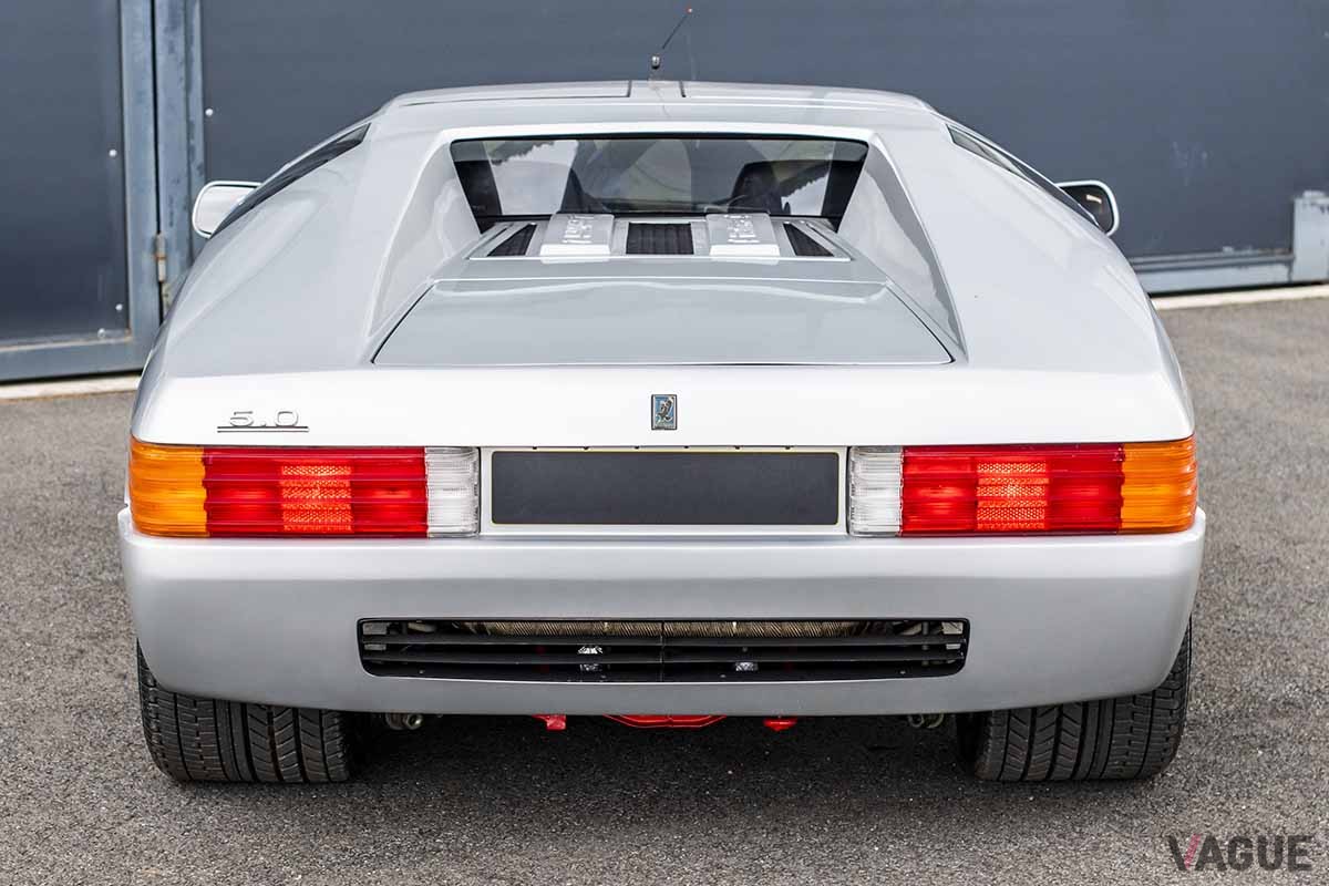 オークションに登場した1991年製イズデラ「インペレーター108iシリーズII」Remi Dargegen ©2024 Courtesy of RM Sotheby's