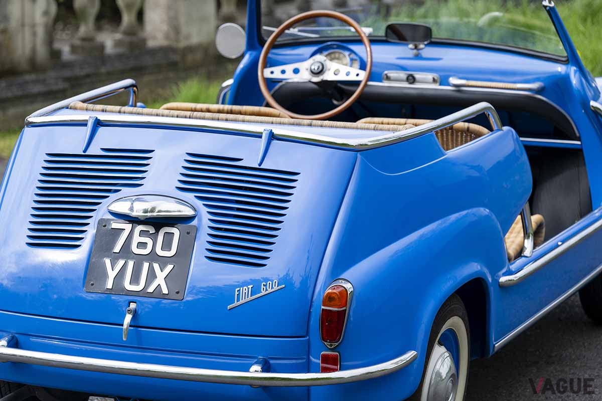 海外オークションに登場した1958年製フィアット「600ジョリー」。屋根もドアもない Gerard Brown ©2024 Courtesy of RM Sotheby's