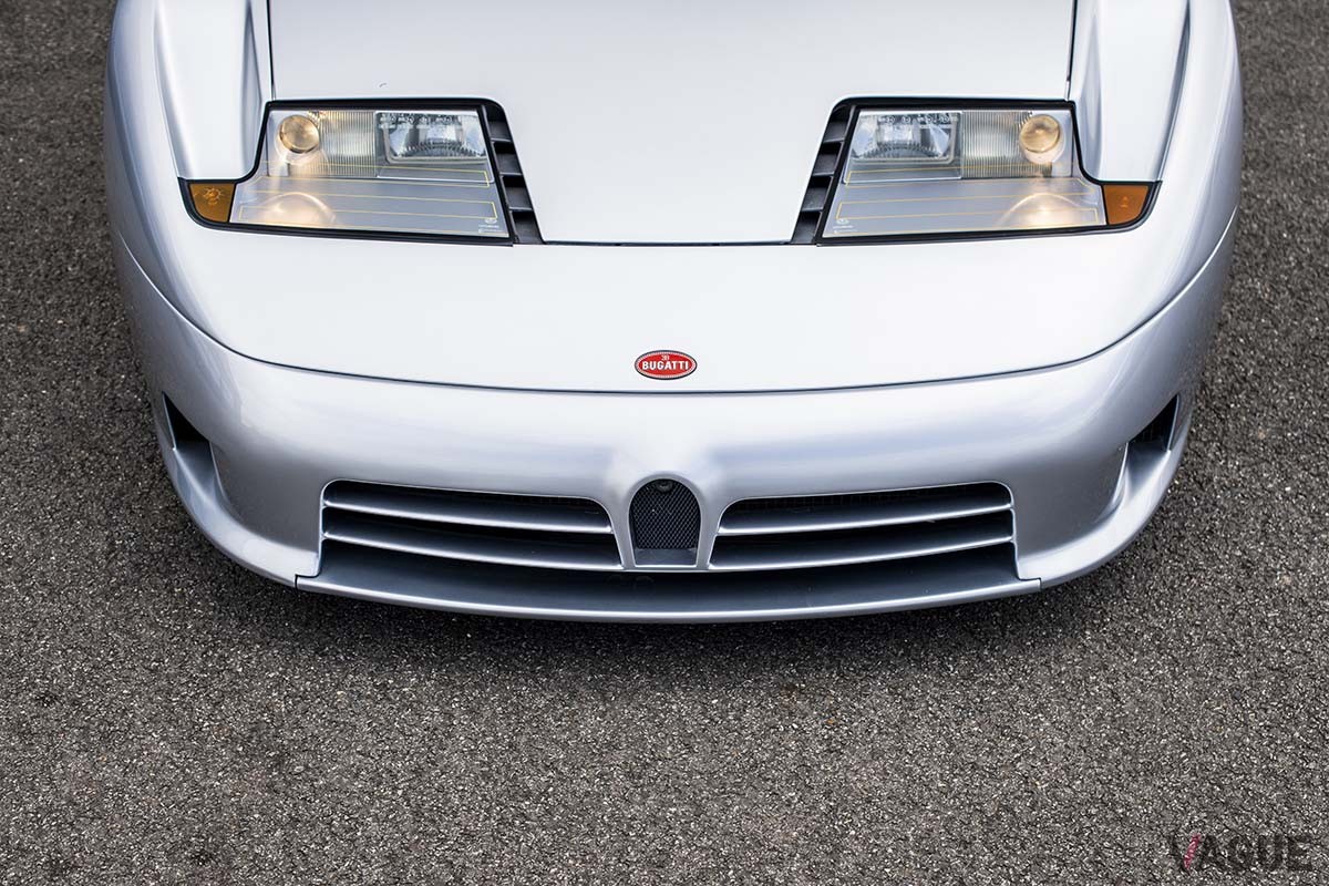 オークションに登場した1993年式ブガッティ「EB110 SS プロトタイプ」Remi Dargegen ©2024 Courtesy of RM Sotheby's