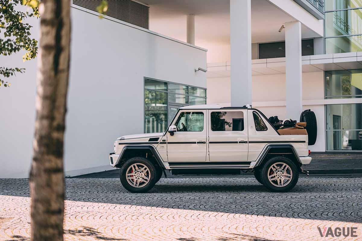 オークションに登場した2018年製「メルセデス・マイバッハG650ランドレー」Stephan Bauer ©2024 Courtesy of RM Sotheby's