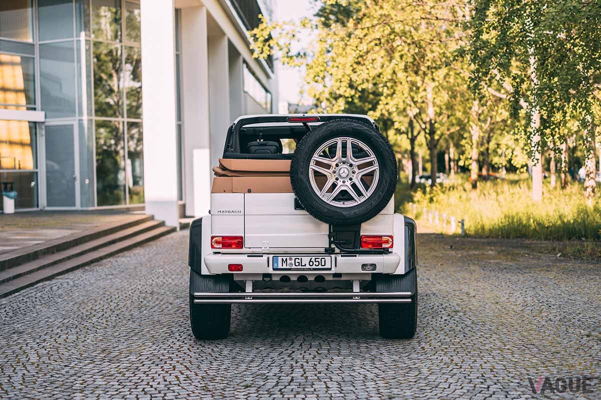 オークションに登場した2018年製「メルセデス・マイバッハG650ランドレー」Stephan Bauer ©2024 Courtesy of RM Sotheby's