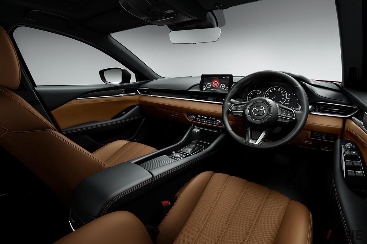 マツダ「MAZDA6」のインテリア
