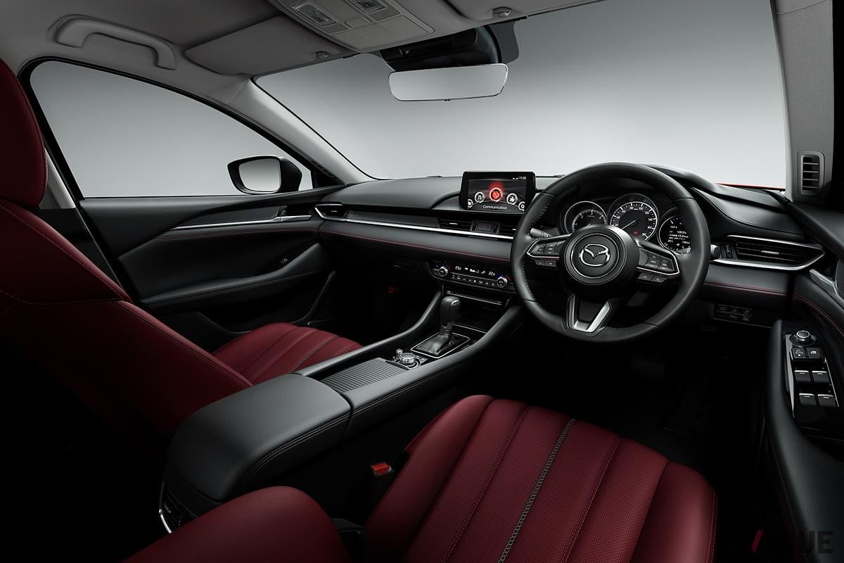 マツダ「MAZDA6」のインテリア