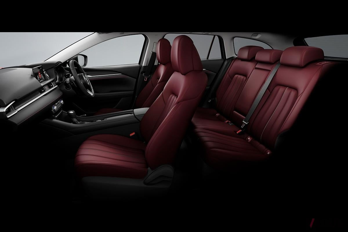 マツダ「MAZDA6」のインテリア