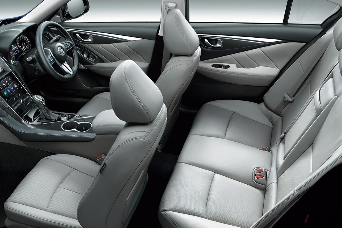 日産「スカイライン400R」