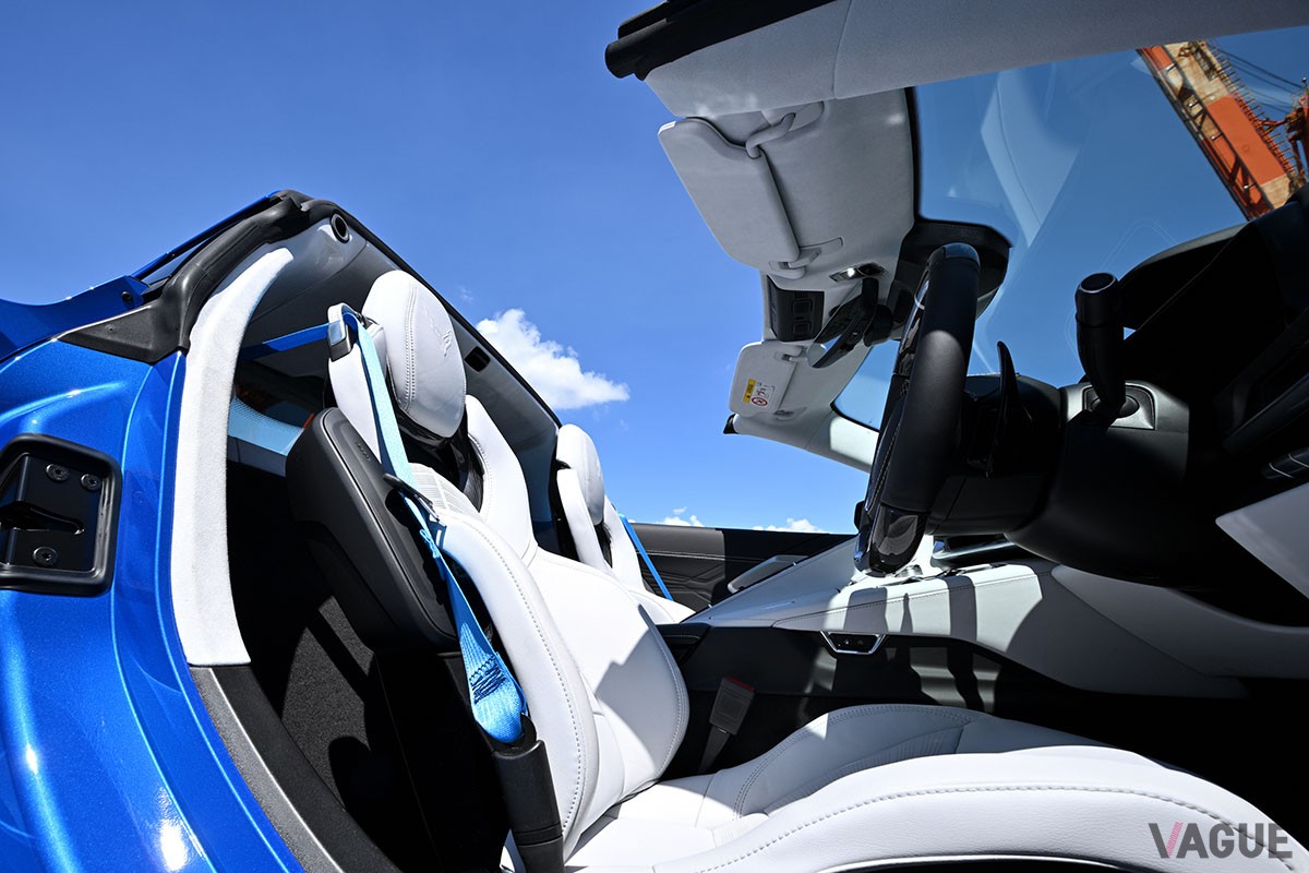 シボレー新型「コルベットE-Ray」