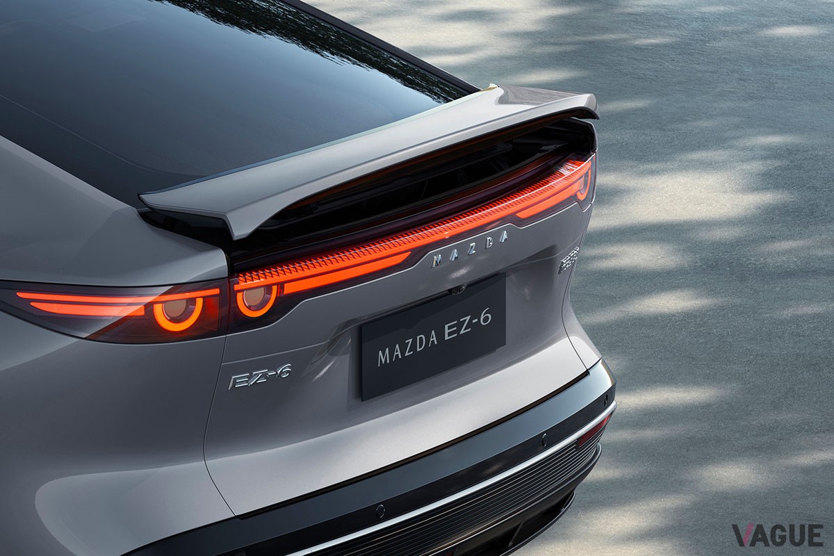マツダ新型「EZ-6」